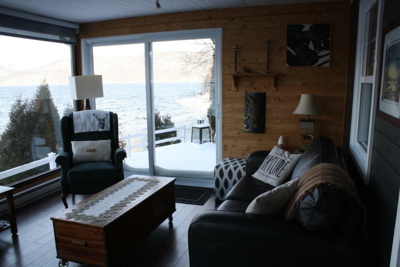 Chalet La Caille Villa LʼAnse-Saint-Jean Buitenkant foto